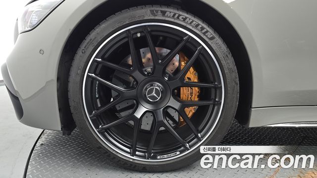 Mercedes-Benz AMG GT 2023 — photo 5