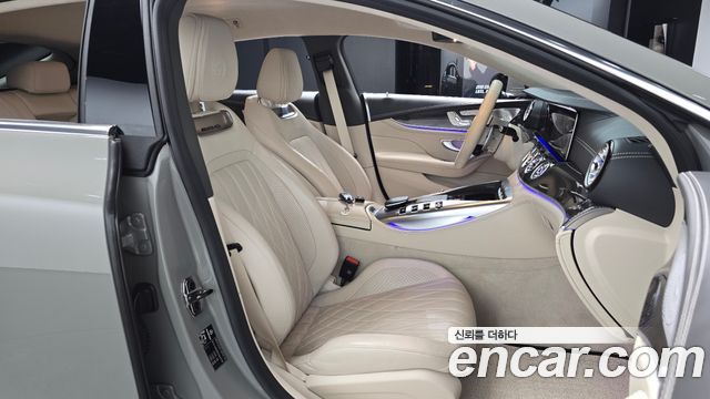 Mercedes-Benz AMG GT 2023 — photo 16