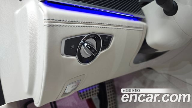Mercedes-Benz AMG GT 2023 — photo 30