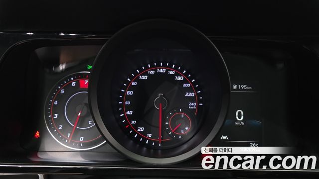 Hyundai AVANTE 2022 — photo 11