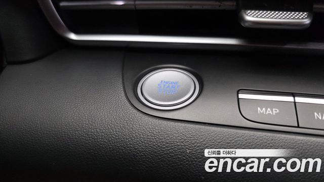 Hyundai AVANTE 2022 — photo 30