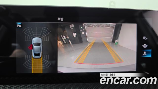 Mercedes-Benz A-Class 2020 — photo 15