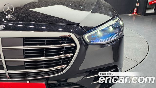 Mercedes-Benz S-Class 2016 — photo 8