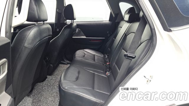 Kia Niro 2023 — photo 12