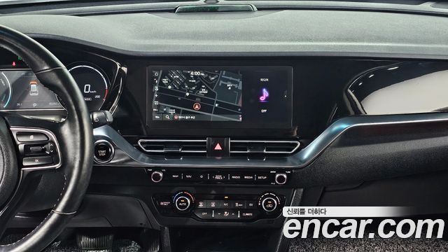 Kia Niro 2023 — photo 15