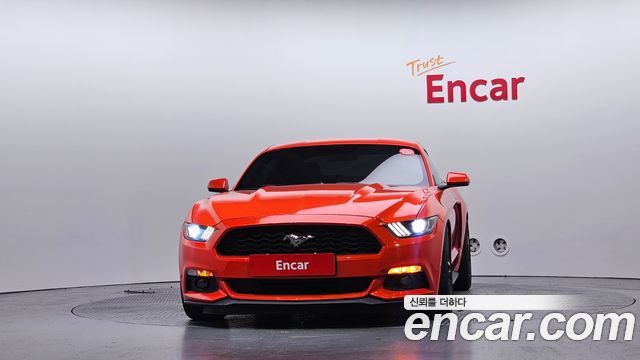 Ford Mustang 2015 — photo 3