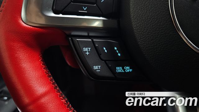 Ford Mustang 2015 — photo 12