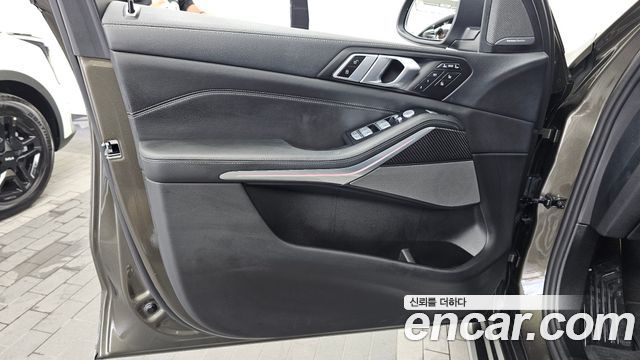 BMW X7 2025 — photo 14
