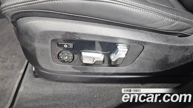 BMW X7 2025 — photo 31