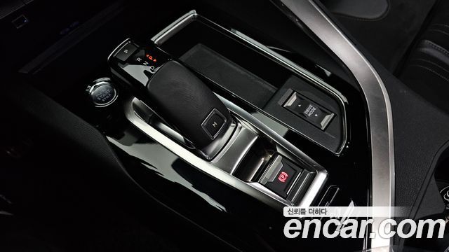Peugeot 3008 2022 — photo 12