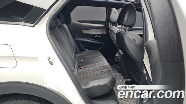 Peugeot 3008 2022 — photo 17