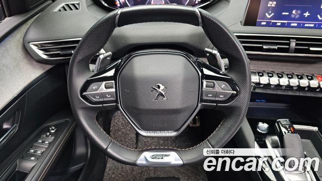 Peugeot 3008 2022 — photo 18