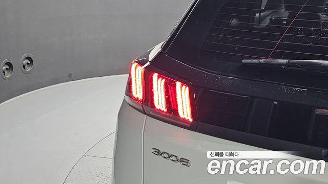 Peugeot 3008 2022 — photo 9