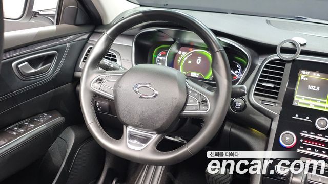 Renault Korea SM6 2016 — photo 13
