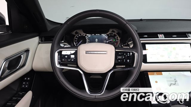 Land Rover Range Rover Velar 2023 — photo 18