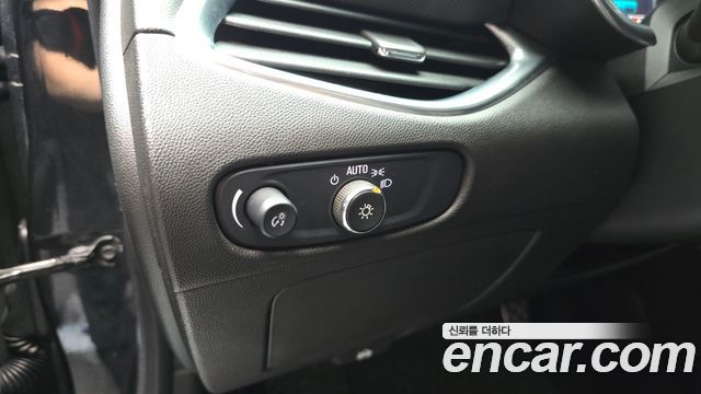 Chevrolet Korea Malibu 2017 — photo 15