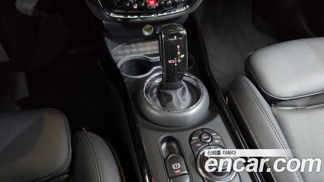 Mini Clubman 2023 — photo 12