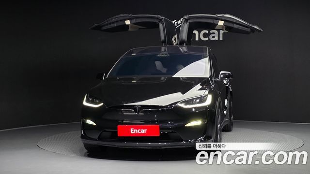 Tesla Model X 2026 — photo 3