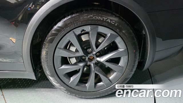 Tesla Model X 2026 — photo 5