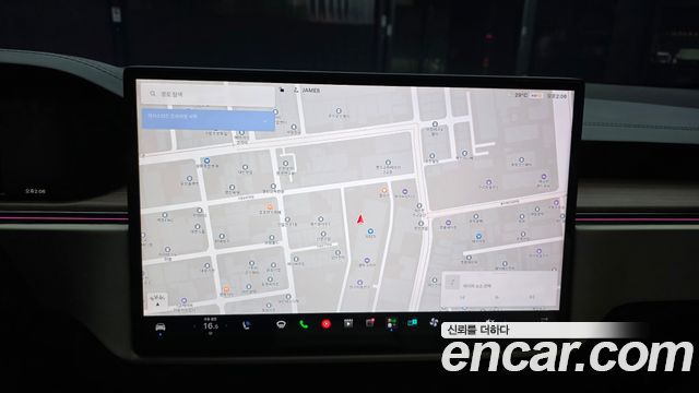 Tesla Model X 2026 — photo 14