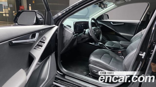 Kia Niro 2024 — photo 13