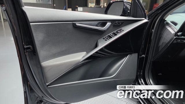 Kia Niro 2024 — photo 14
