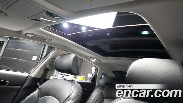 Kia K7 2016 — photo 19