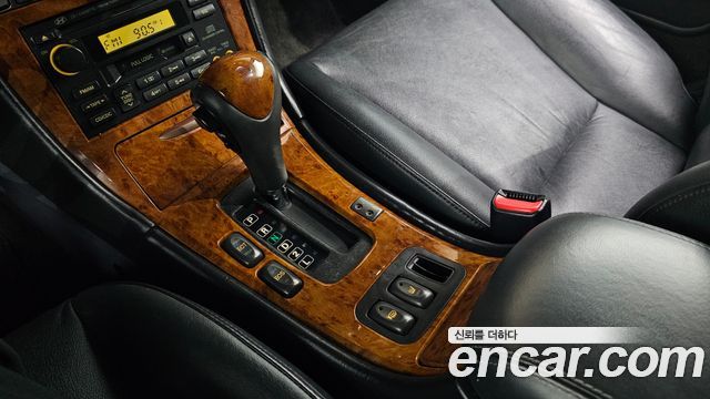 Hyundai Dynasty 2004 — photo 9