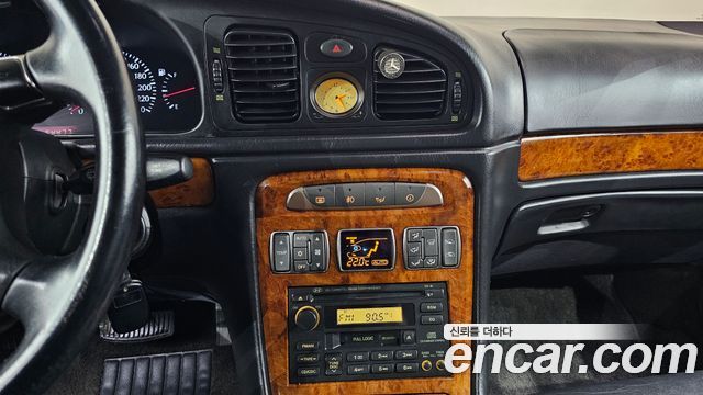 Hyundai Dynasty 2004 — photo 13
