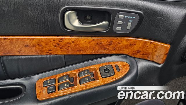 Hyundai Dynasty 2004 — photo 17