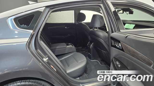 Kia K7 2020 — photo 17