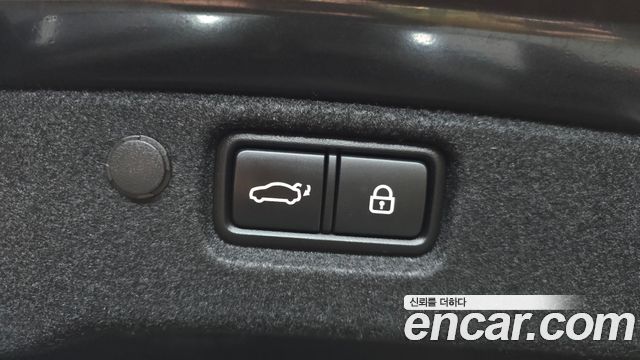 Kia K7 2020 — photo 23