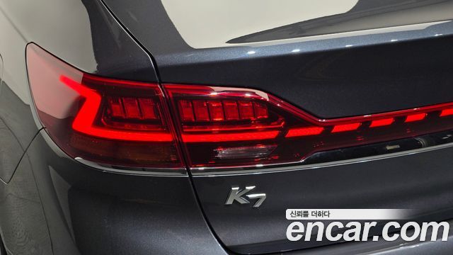Kia K7 2020 — photo 9