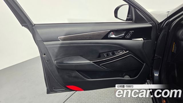 Kia K7 2020 — photo 14