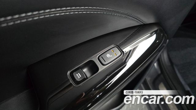 Kia K7 2020 — photo 28