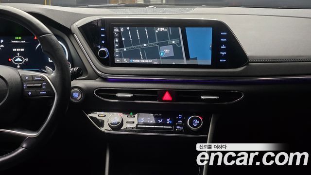 Hyundai Sonata 2022 — photo 14