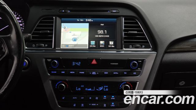 Hyundai Sonata 2015 — photo 14