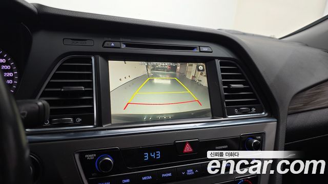 Hyundai Sonata 2015 — photo 15