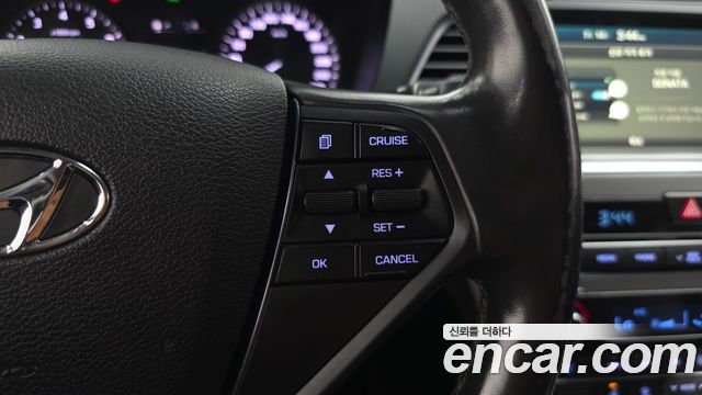 Hyundai Sonata 2015 — photo 18