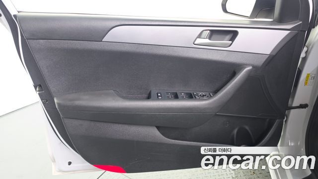 Hyundai Sonata 2019 — photo 14