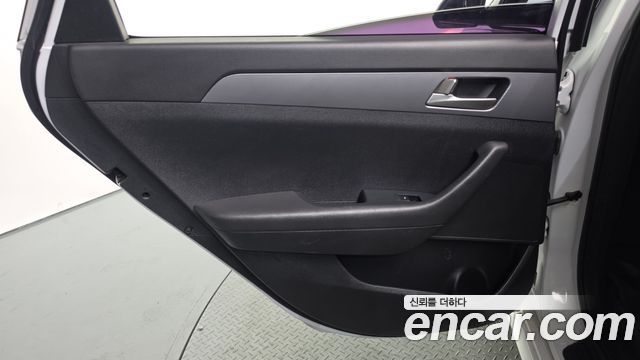 Hyundai Sonata 2019 — photo 15