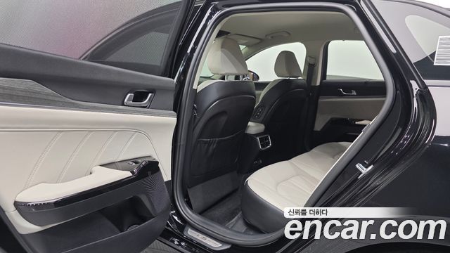 Kia K5 2025 — photo 22