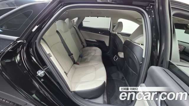 Kia K5 2025 — photo 24