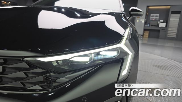 Kia K5 2025 — photo 8