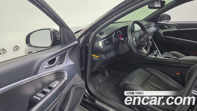 Genesis G70 2020 — photo 12