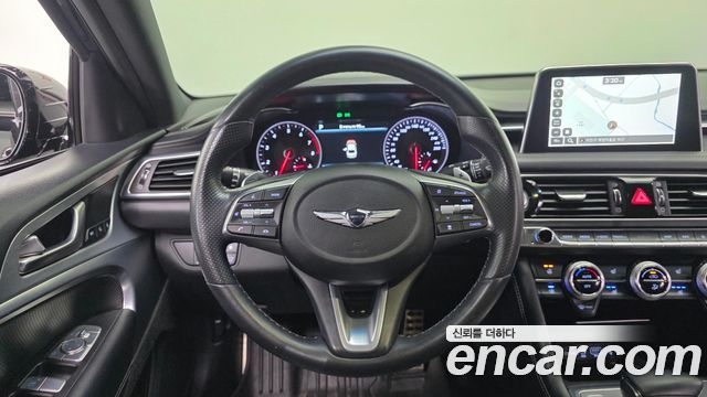 Genesis G70 2020 — photo 14