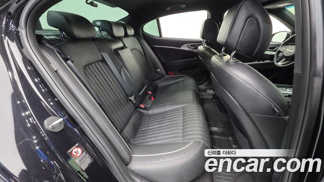 Genesis G70 2020 — photo 19