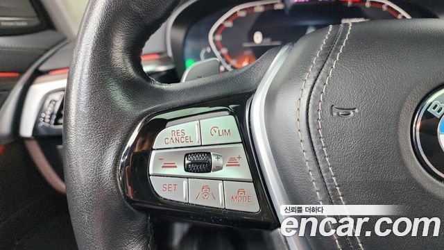 BMW Gran Turismo 2022 — photo 23