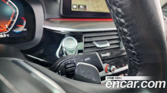 BMW Gran Turismo 2022 — photo 28