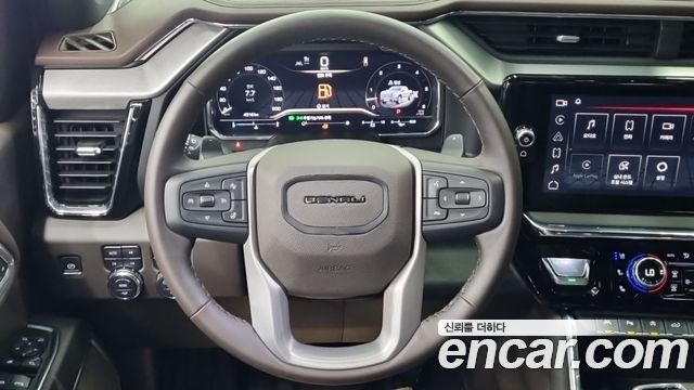 GMC Sierra 2026 — photo 10